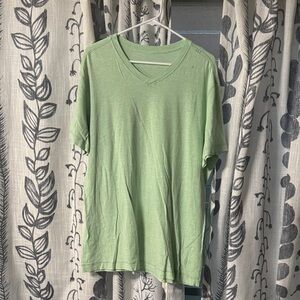 lululemon athletica Green Short Sleeve Tee